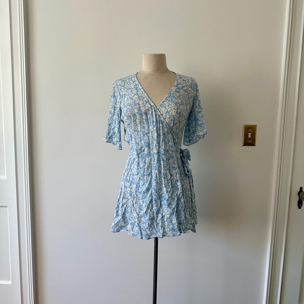 Sur La Cote Floral Blue Mini Dress
